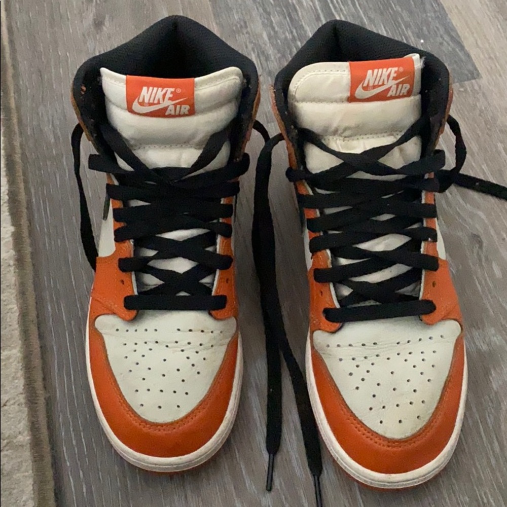 AirJordan1 Retro High OG reverse shatter-backboard